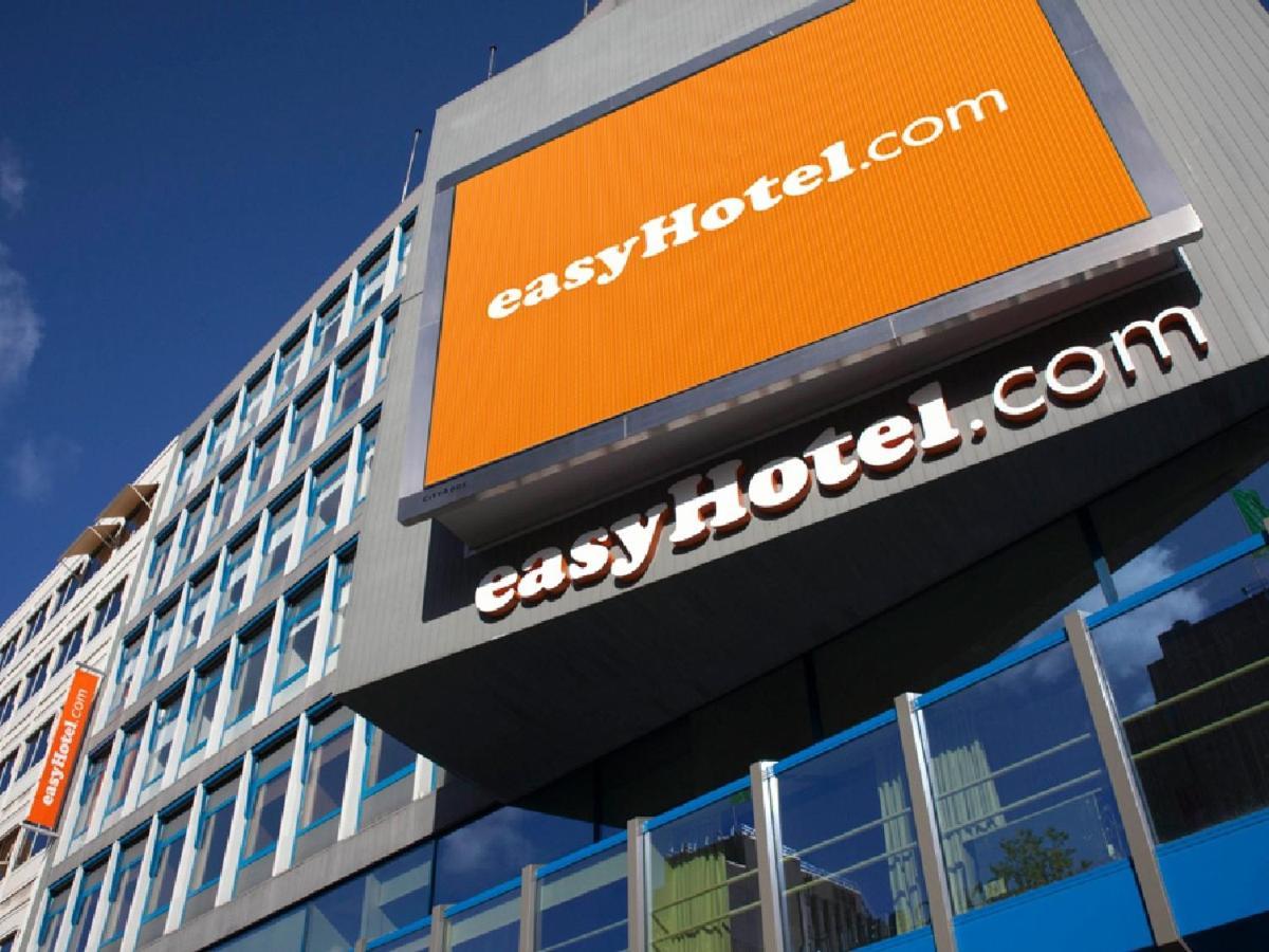 Easyhotel Rotterdam City Centre Exteriör bild